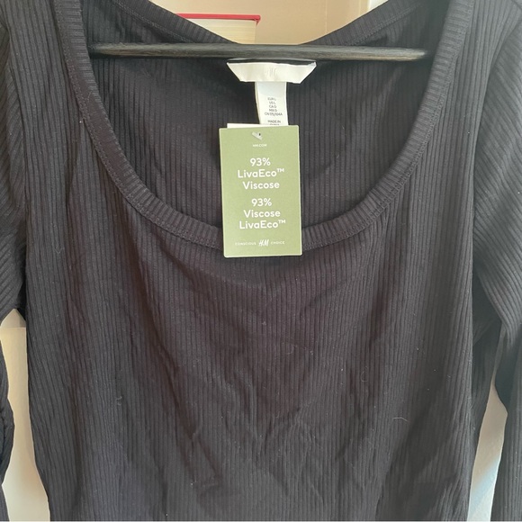 NWT H&M Sz L ribbed cropped long sleeve top crew neck line - Picture 2 of 4